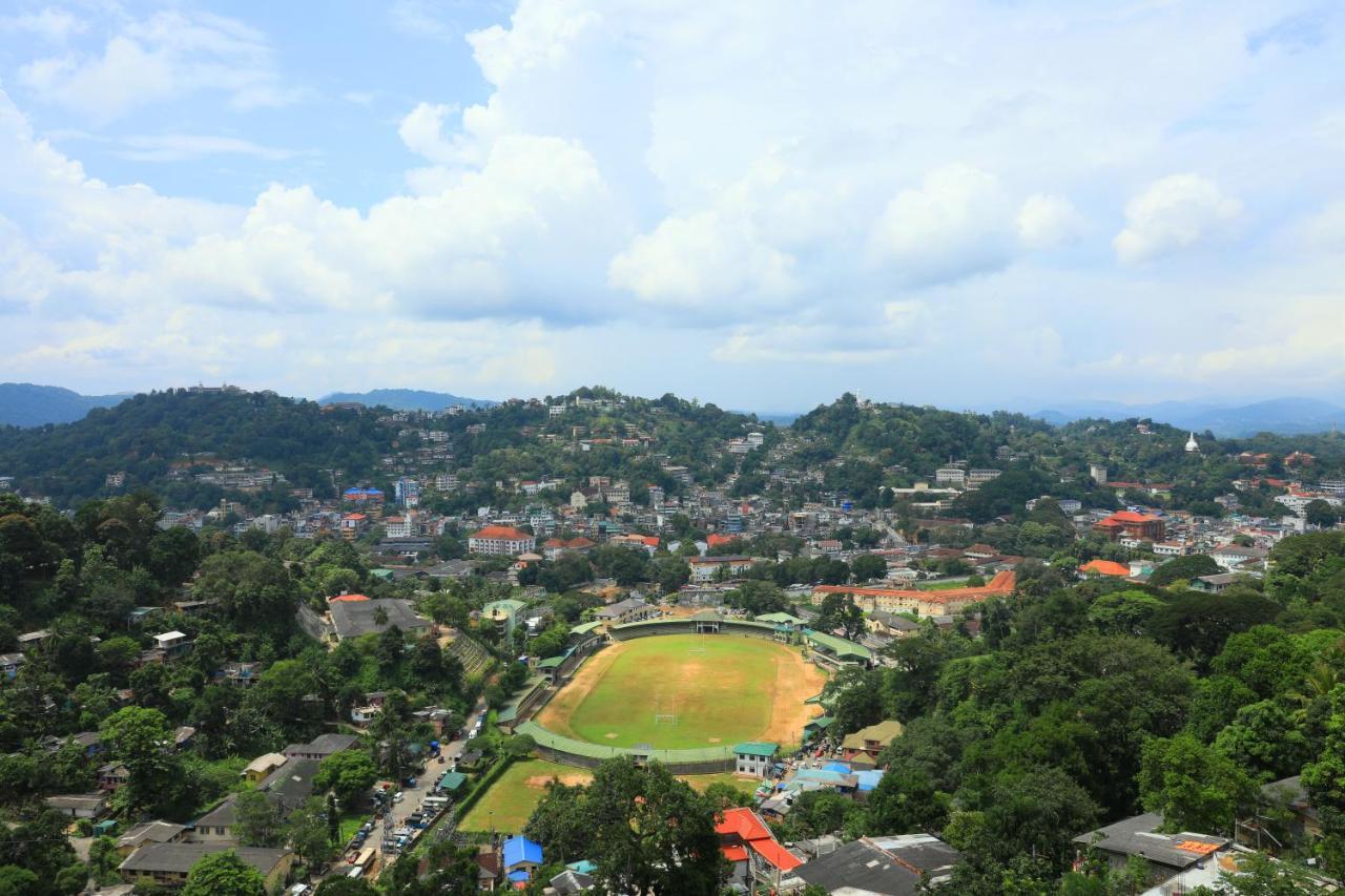 The Peak Pavilion Kandy Eksteriør bilde